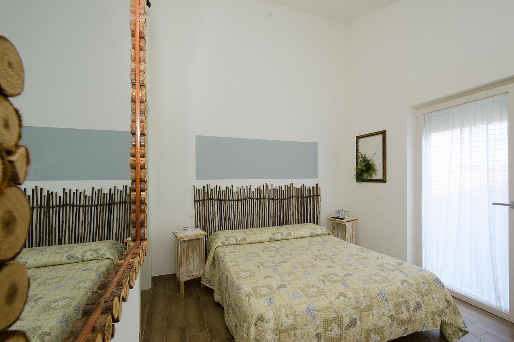 Lo Scorcio Sul Mare Apartment Marina di San Vito Exterior photo